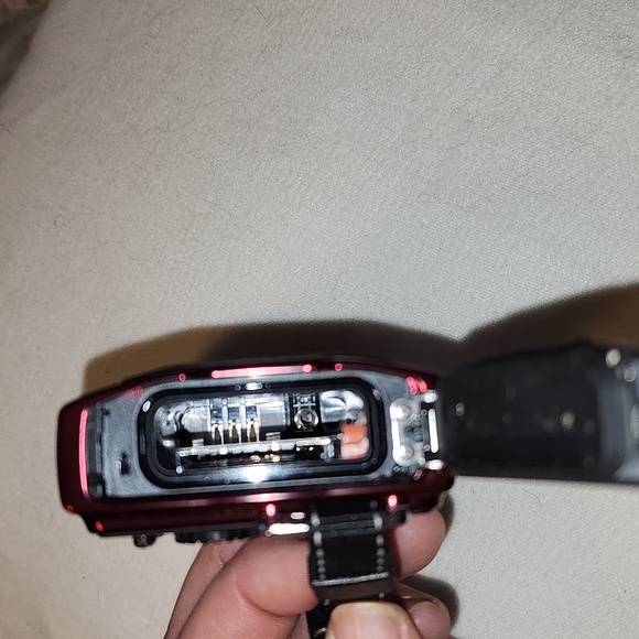 Olympus Red Stylus Tough TG 830 Digital Camera - Picture 9 of 10